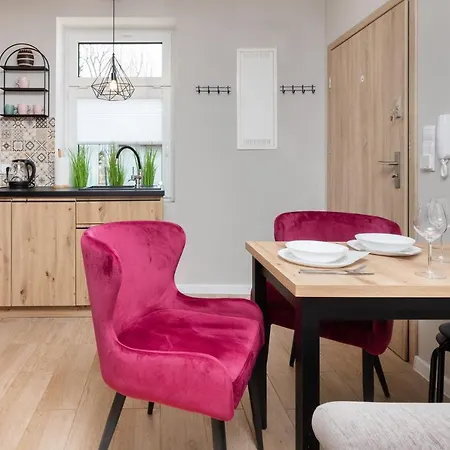Brzezno Apartament Przy Plazy By Renters 格但斯克